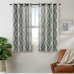 Grey and white patterned curtains
